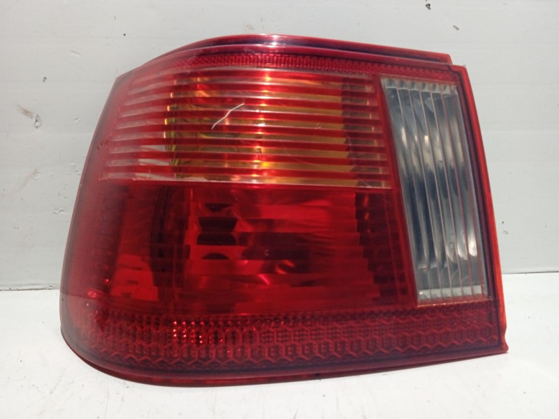 Recambio de piloto trasero izquierdo para seat ibiza ii (6k1) 1.9 tdi referencia OEM IAM 6K6945111G  