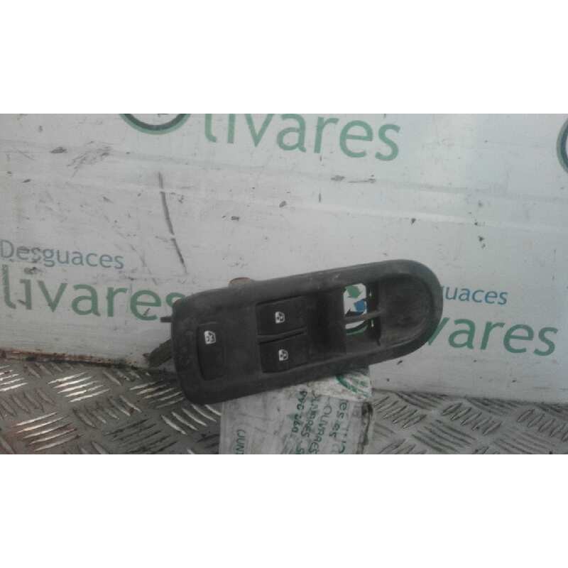 Recambio de mando elevalunas delantero izquierdo para renault scenic ii confort dynamique   |   06.03 - 12.05 | 2003 - 2005 | 12