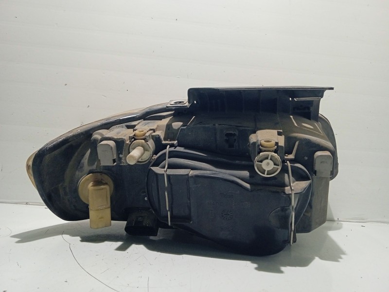 Recambio de faro izquierdo para seat ibiza ii (6k1) 1.9 tdi referencia OEM IAM 6K1941043A  