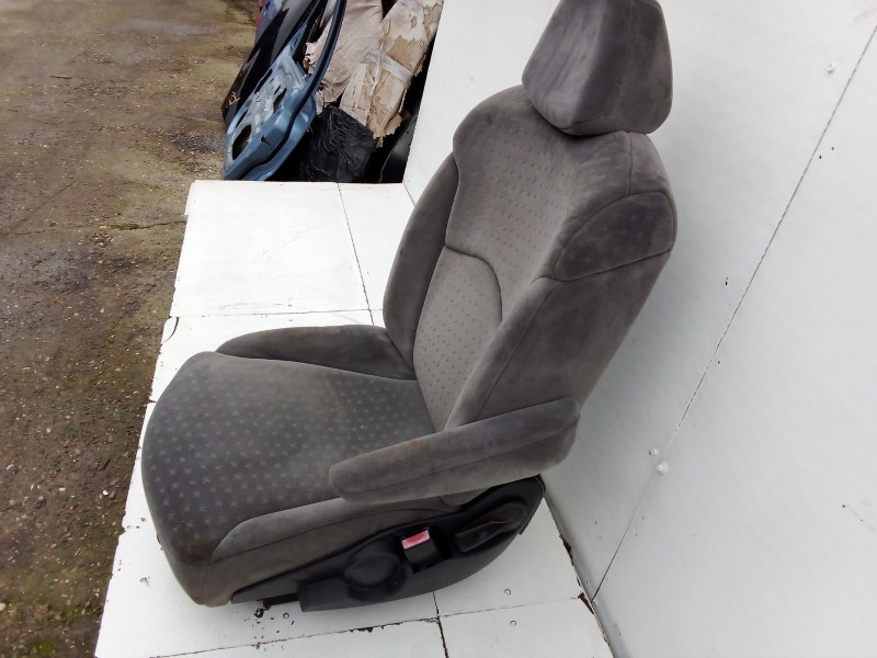 Recambio de asiento delantero derecho para citroën c8 2.0 hdi fap cat referencia OEM IAM   