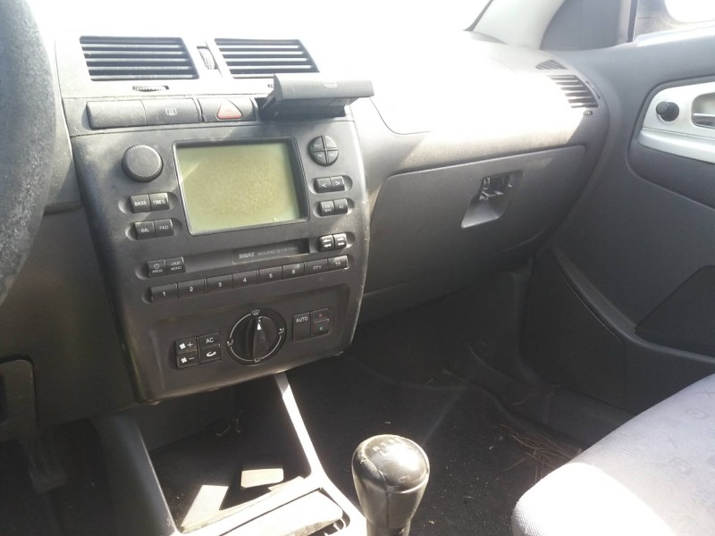 seat ibiza (6k1) 1.4   |   0.99 - ... | 1999 | 60 cv / 44 kw del año 1999