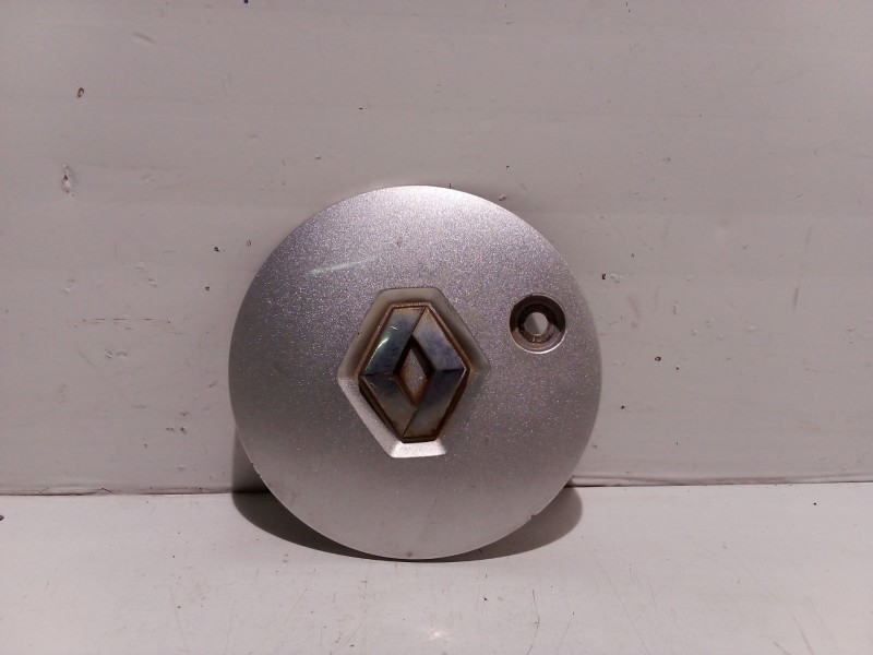 Recambio de tapacubos para renault megane scenic ii referencia OEM IAM 8200134774  