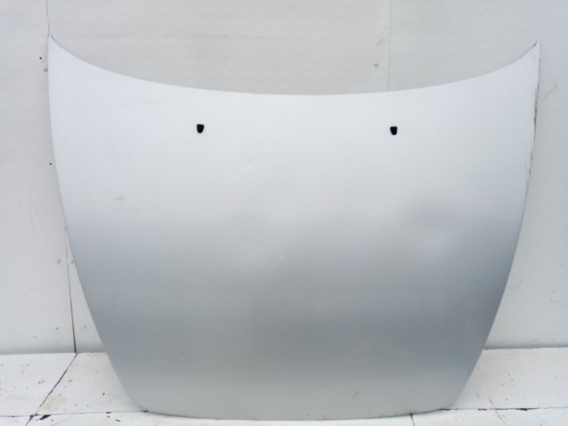 Recambio de capot para volvo v50 familiar referencia OEM IAM 31371415  