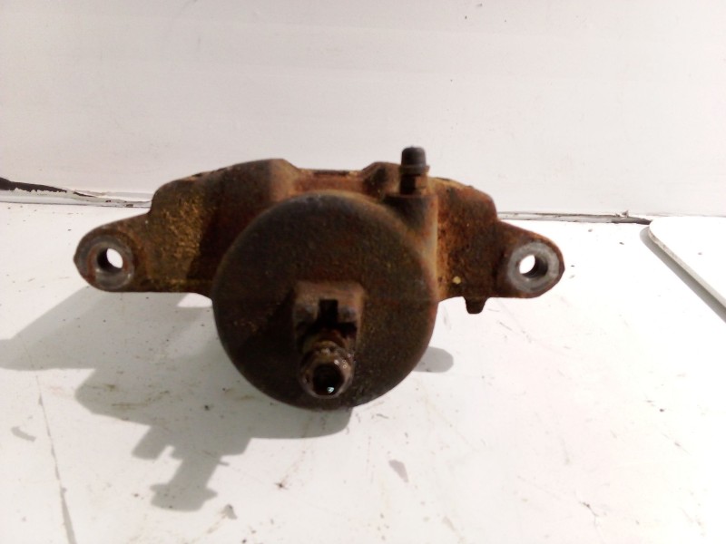Recambio de pinza freno delantera derecha para nissan patrol gr (y60) referencia OEM IAM T434  