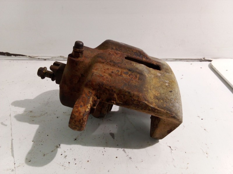 Recambio de pinza freno delantera derecha para nissan patrol gr (y60) referencia OEM IAM T434  