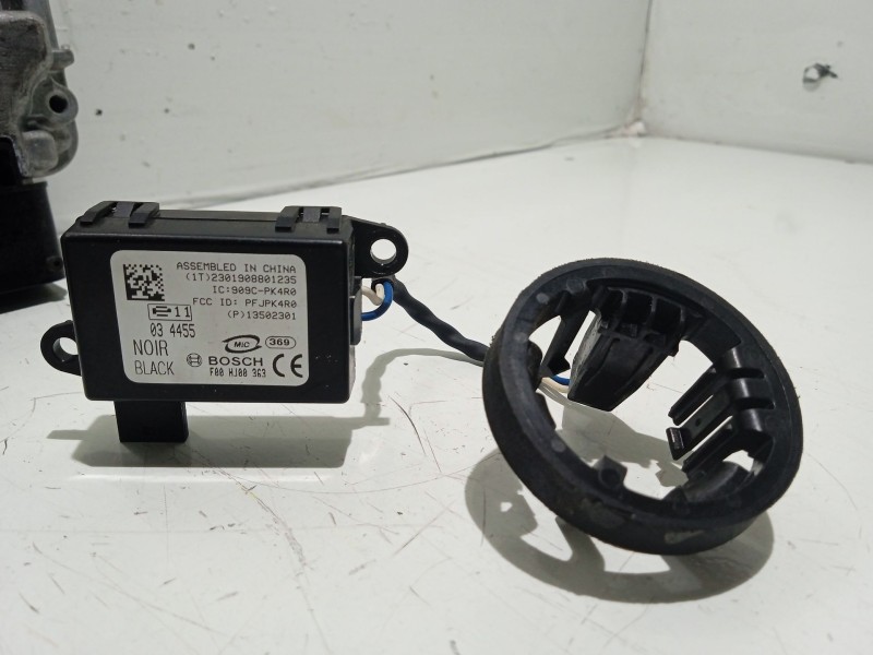 Recambio de centralita motor uce para opel insignia berlina cosmo referencia OEM IAM 55573539 13502301 0281015774