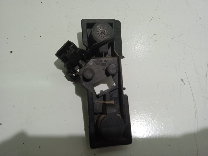 Recambio de portalamparas para nissan primera (p11) 2.0 16v referencia OEM IAM   