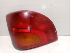 Recambio de piloto trasero izquierdo para ford fiesta iv (ja_, jb_) 1.25 i 16v referencia OEM IAM 1044156  