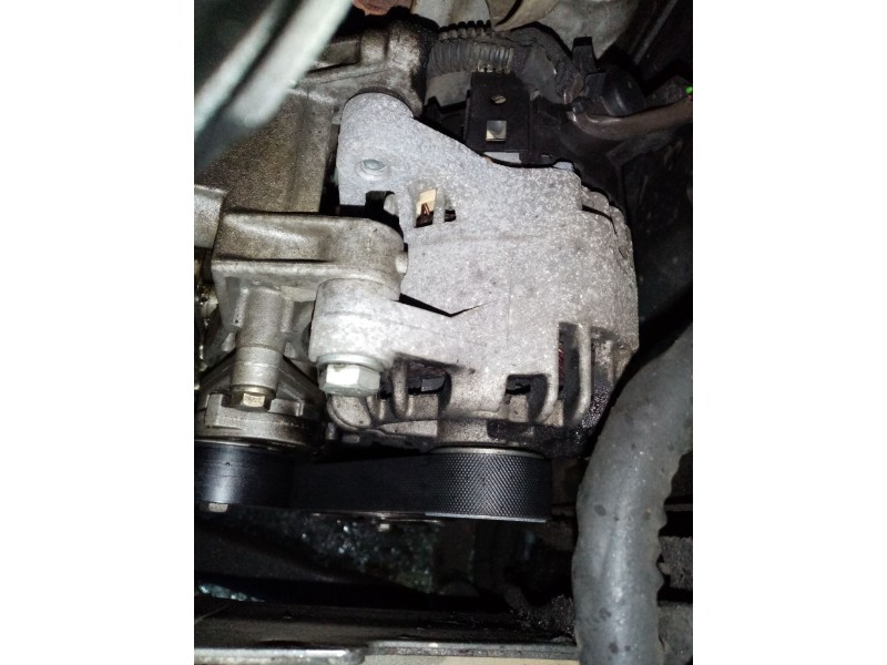 Recambio de alternador para peugeot 207/207+ (wa_, wc_) 1.4 16v referencia OEM IAM 5705AW  