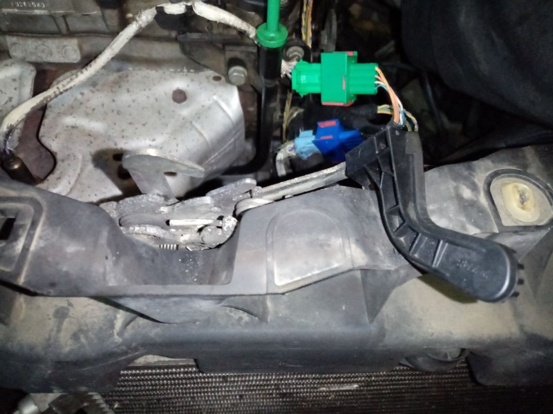 Recambio de cerradura capot para peugeot 207/207+ (wa_, wc_) 1.4 16v referencia OEM IAM 793486  