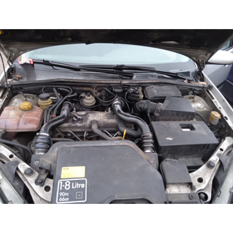 ford focus i sedán (dfw) del año 2002