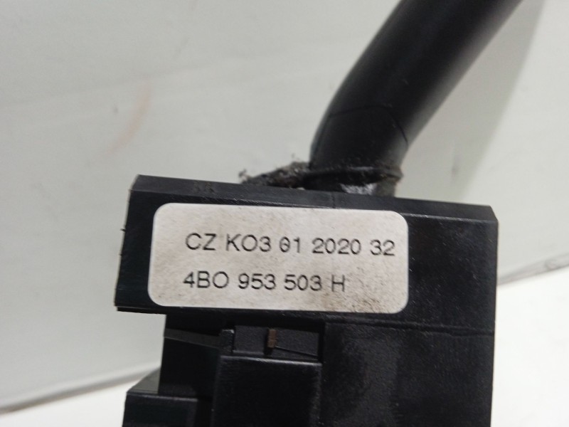 Recambio de mando limpia para volkswagen golf iv (1j1) 1.9 tdi referencia OEM IAM 4B0953503H   Recambio de mando limpia para volkswagen golf iv (1j1) 1.9 tdi referencia OEM IAM 4B0953503H