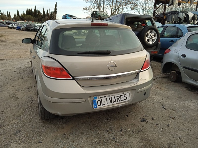 opel astra h (a04) del año 2006