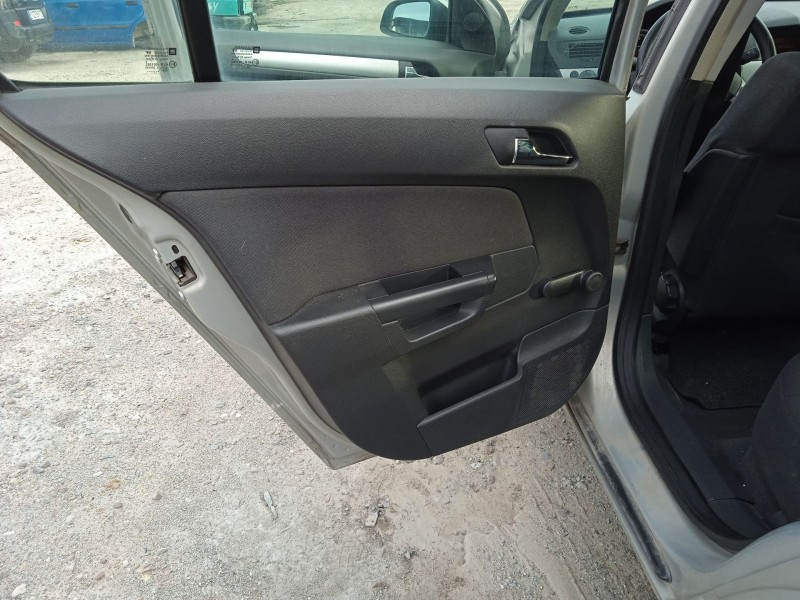 opel astra h (a04) del año 2006