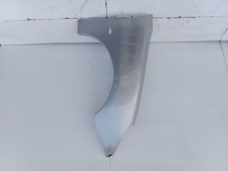 Recambio de aleta delantera izquierda para peugeot 206 fastback (2a/c) 1.4 i referencia OEM IAM 0  