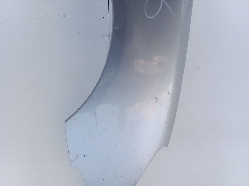 Recambio de aleta delantera izquierda para peugeot 206 fastback (2a/c) 1.4 i referencia OEM IAM 0  