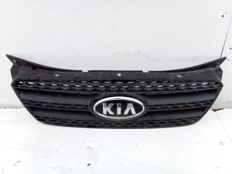 Recambio de rejilla delantera para kia picanto referencia OEM IAM 8635007500  