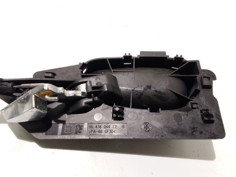 Recambio de maneta interior delantera derecha para peugeot 307 break (3e) 2.0 hdi 90 referencia OEM IAM 9643600477  