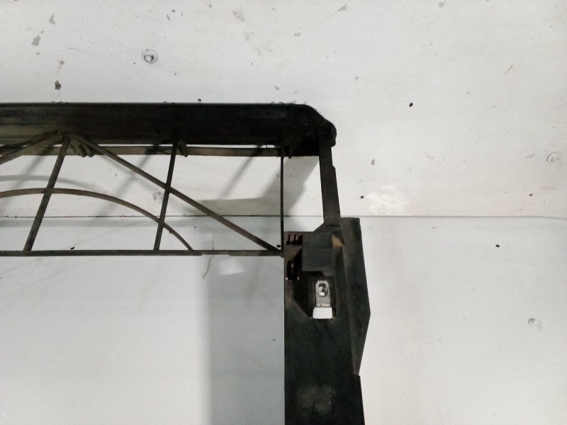 Recambio de soporte para bmw x5 (e53) 3.0 d referencia OEM IAM 17101439105  