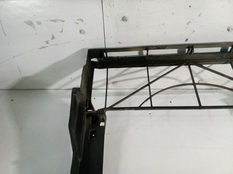 Recambio de soporte para bmw x5 (e53) 3.0 d referencia OEM IAM 17101439105  