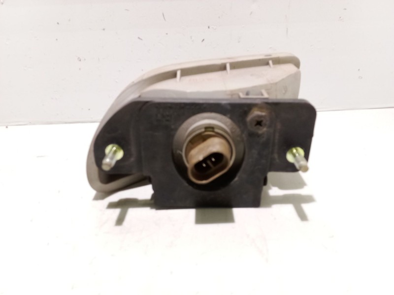 Recambio de faro antiniebla derecho para chevrolet lacetti (j200) 1.6 referencia OEM IAM 96551092  