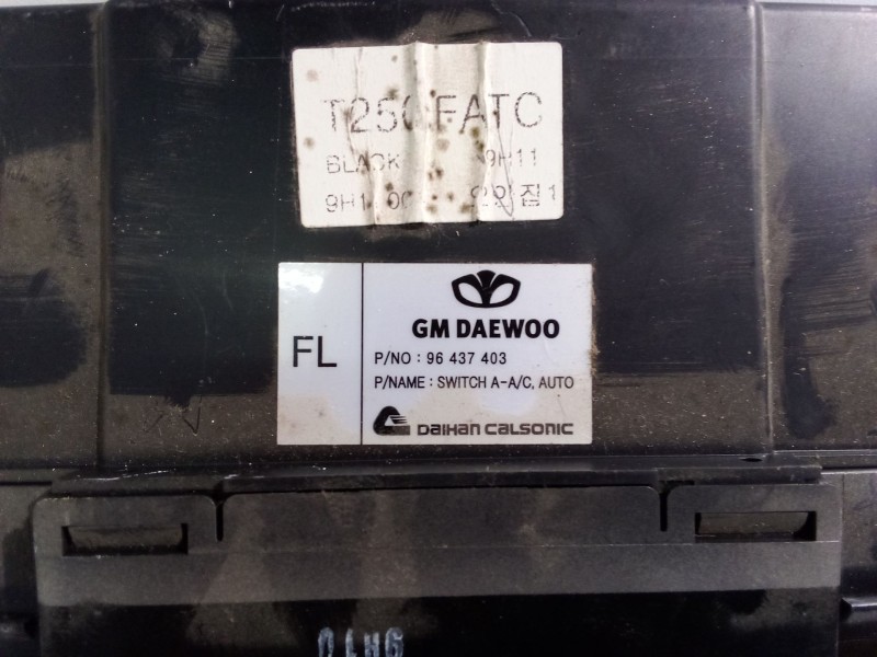 Recambio de mando calefaccion / aire acondicionado para chevrolet aveo / kalos sedán (t250, t255) 1.4 referencia OEM IAM 9643740
