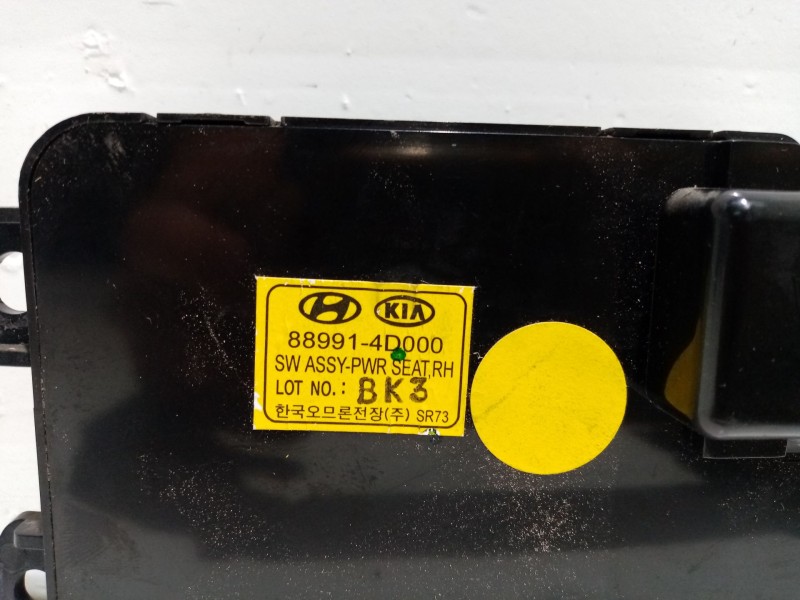 Recambio de mando regulacion asiento para kia carnival referencia OEM IAM 88991-4D000 889914D000 