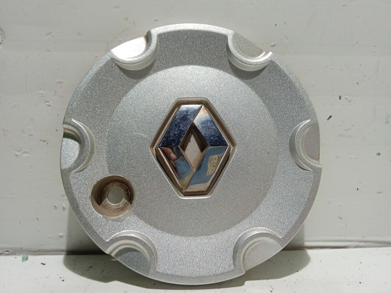 Recambio de tapacubos para renault megane ii familiar 1.9 dci diesel referencia OEM IAM 8200134772   Recambio de tapacubos para renault megane ii familiar 1.9 dci diesel referencia OEM IAM 8200134772