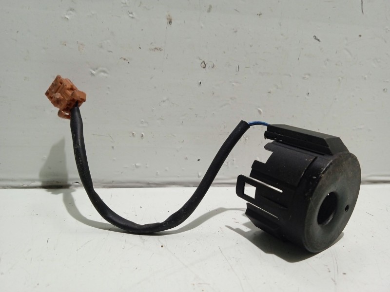 Recambio de antena para seat toledo (1m2) 1.9 tdi referencia OEM IAM 9663123280  