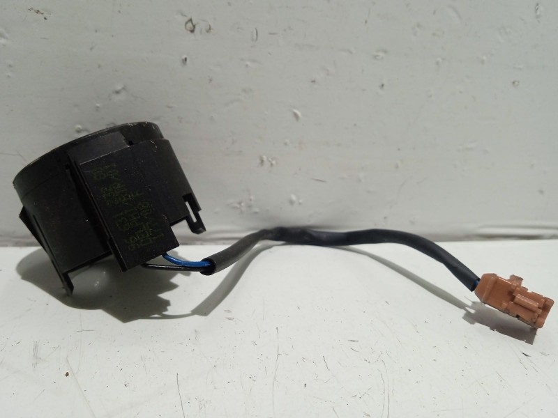 Recambio de antena para seat toledo (1m2) 1.9 tdi referencia OEM IAM 9663123280  