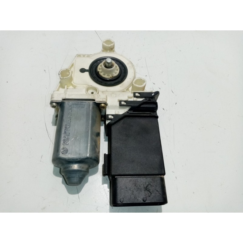 Recambio de motor elevalunas delantero derecho para seat leon (1m1) stella referencia OEM IAM F005S00058  