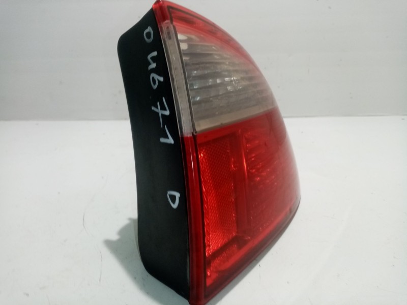 Recambio de piloto trasero derecho para seat leon (1m1) 1.9 tdi referencia OEM IAM 1M6945112  