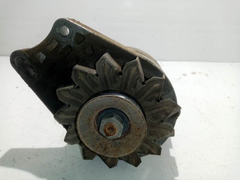 Recambio de alternador para seat marbella (28a) 0.9 cat referencia OEM IAM 06F903023F  