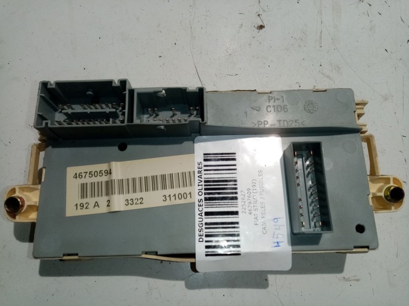 Recambio de caja reles / fusibles para fiat stilo (192) 1.9 jtd cat referencia OEM IAM 46797609  