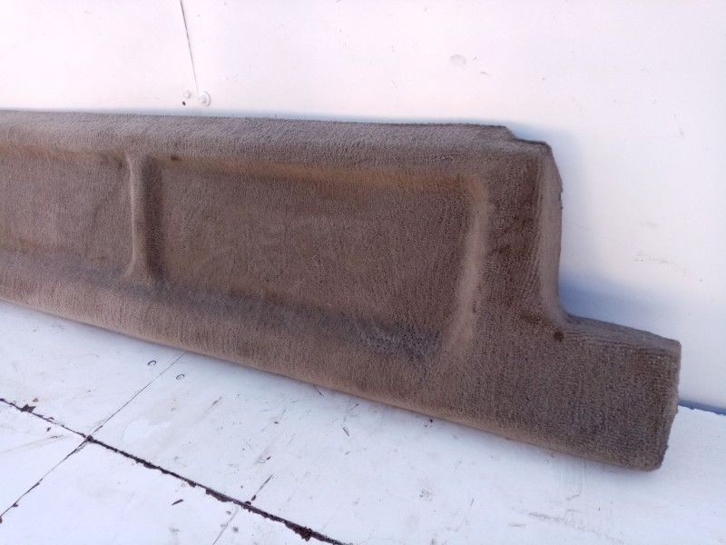 Recambio de bandeja trasera para volvo v40 familiar 1.9 diesel referencia OEM IAM 30867757  