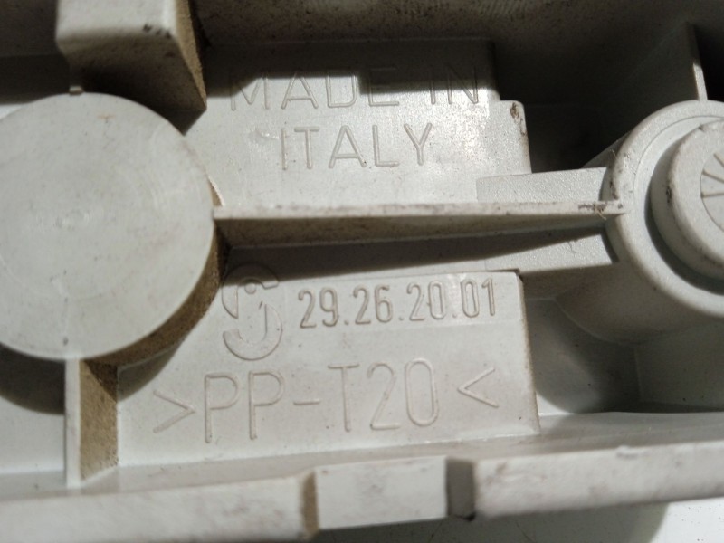 Recambio de portalamparas para volvo v40 familiar 1.9 diesel referencia OEM IAM 29262001  