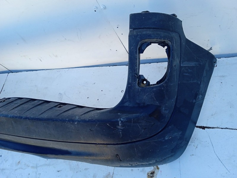 Recambio de paragolpes trasero para renault kangoo 1.5 dci diesel referencia OEM IAM 7701478196  