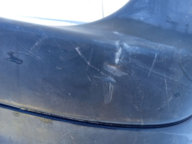 Recambio de paragolpes trasero para renault kangoo 1.5 dci diesel referencia OEM IAM 7701478196  