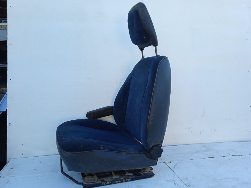 Recambio de asiento delantero izquierdo para peugeot expert kombi 1.9 diesel referencia OEM IAM   