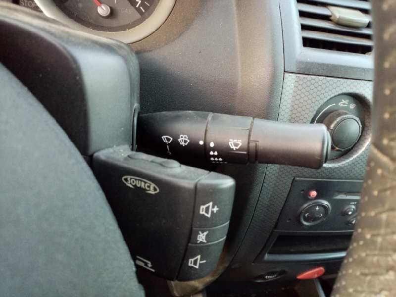 renault megane ii classic berlina 1.5 dci diesel cat   |   0.03 - ... | 2003 | 86 cv / 63 kw del año 2003