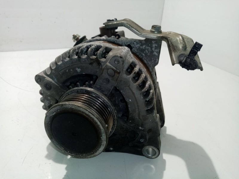 Recambio de alternador para toyota auris (_e15_) 1.4 d-4d (nde150_) referencia OEM IAM 270600N040 1042102320 