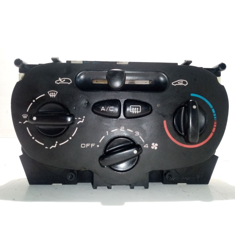 Recambio de mando calefaccion / aire acondicionado para peugeot 206 fastback (2a/c) 2.0 hdi 90 referencia OEM IAM 1068701  