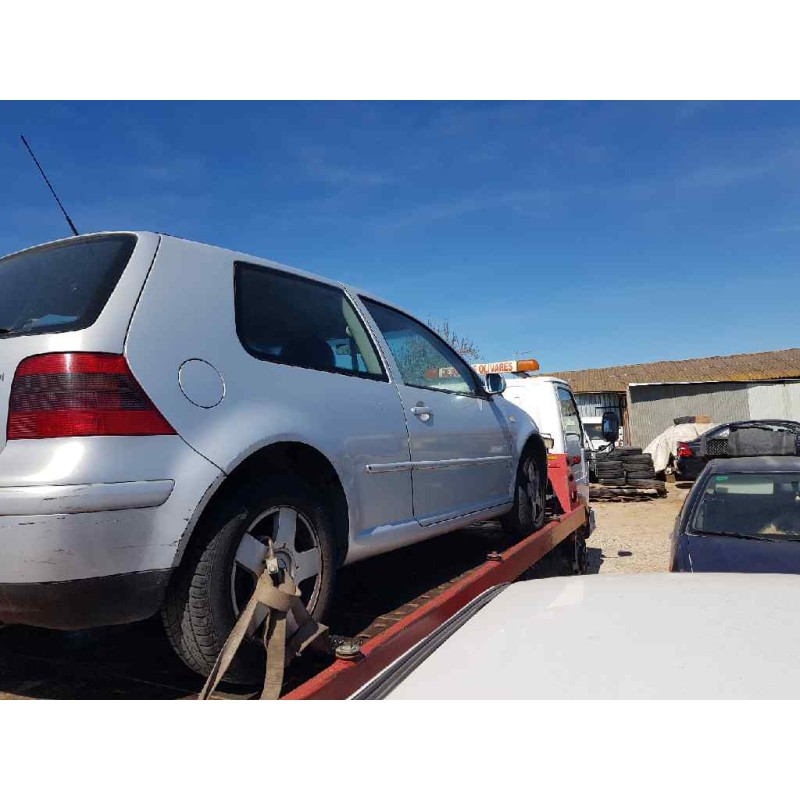 volkswagen golf iv berlina (1j1) highline   |   05.99 - 12.02 | 1999 - 2002 | 116 cv / 85 kw del año 1999