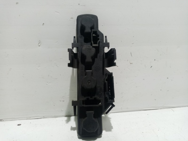 Recambio de portalamparas para volkswagen polo (6n2) 1.0 referencia OEM IAM 6N0´945257B  