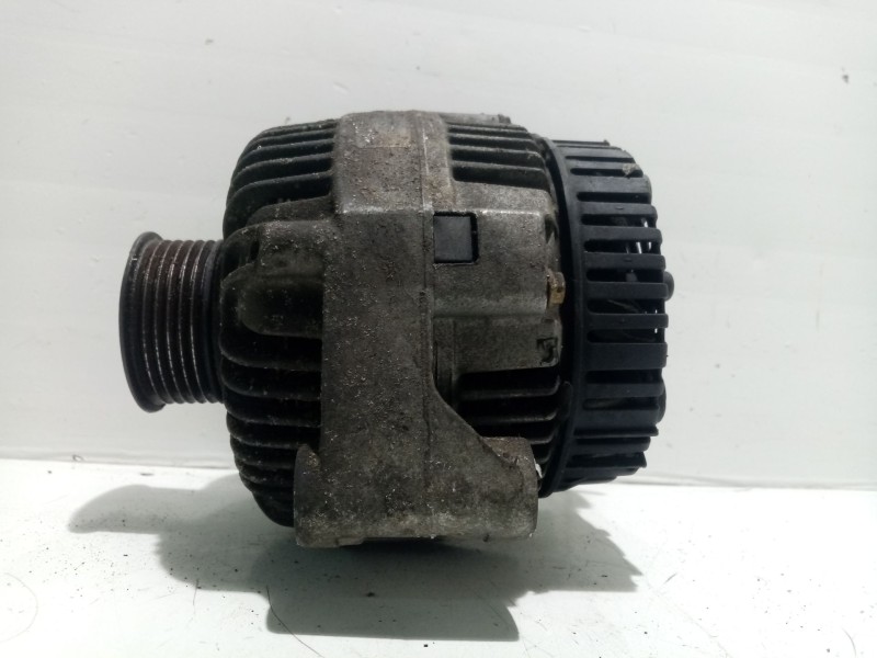 Recambio de alternador para peugeot 406 berlina (s1/s2) referencia OEM IAM 5705E7  