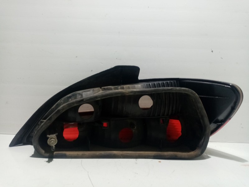 Recambio de piloto trasero izquierdo para peugeot 406 berlina (s1/s2) referencia OEM IAM 6350E8  