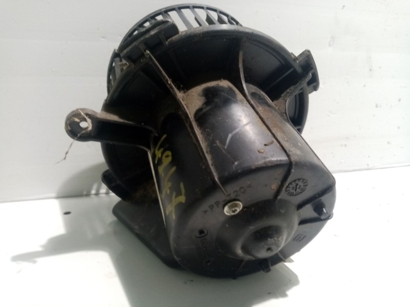 Recambio de ventilador calefaccion para peugeot 307 berlina (s2) 1.6 hdi referencia OEM IAM PF2A2B9506  