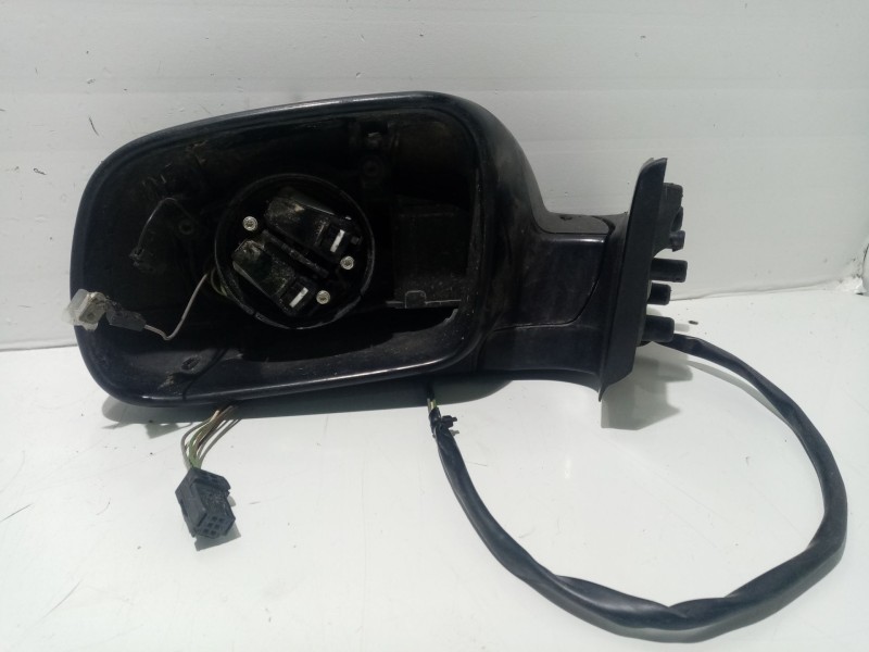 Recambio de retrovisor izquierdo para peugeot 307 berlina (s2) 1.6 hdi referencia OEM IAM 8149AT  