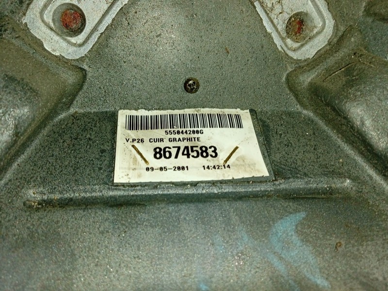 Recambio de volante para volvo v70 familiar referencia OEM IAM 8674583  