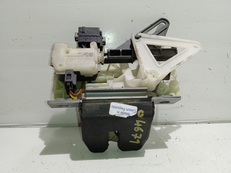 Recambio de cerradura maletero / porton para volvo v70 familiar referencia OEM IAM 8626843 30753828 